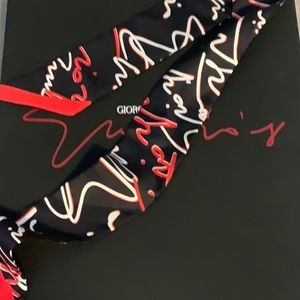 NWOT GIORGIO ARMANI Limited Edition Silk Signature scarf